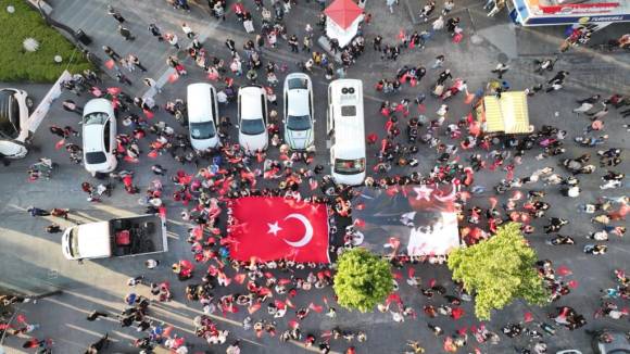 19 Mayıs'ta Bolu'da Ece Seçkin rüzgârı esti