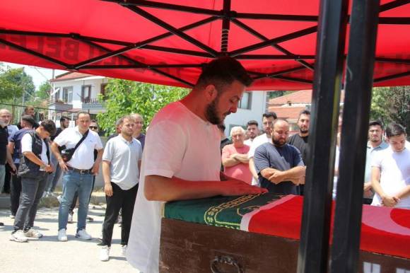 Bolulu yangın şehidi son yolculuğuna uğurlandı