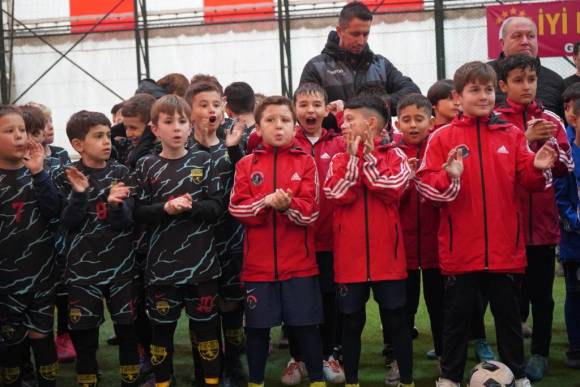 Bolu'da 29 Ekim Cumhuriyet Kupası Futbol Şöleni