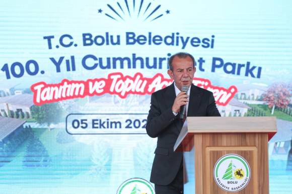 Özgür Özel, Bolu Belediyesi'nin Proje Tanıtım ve Toplu Açılış Töreni'ne katıldı