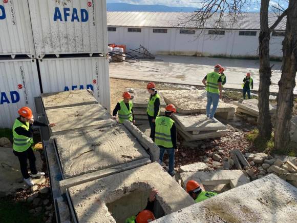Ülkü Ocakları Bolu İl Başkanlığı Arama-Kurtarma Ekibi Hazır