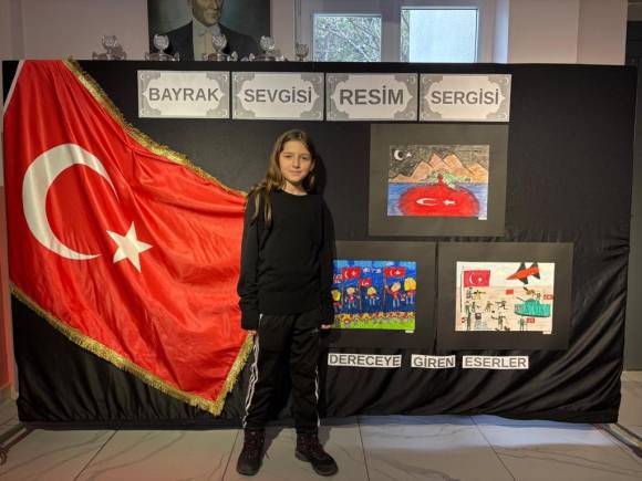 Bayrak Sevgisi Tuvale Yansıdı