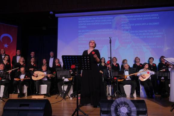 Edip Akbayram Şarkılarıyla Anıldı