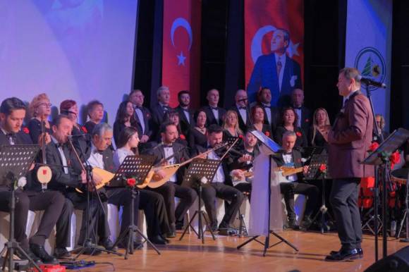 Edip Akbayram Şarkılarıyla Anıldı