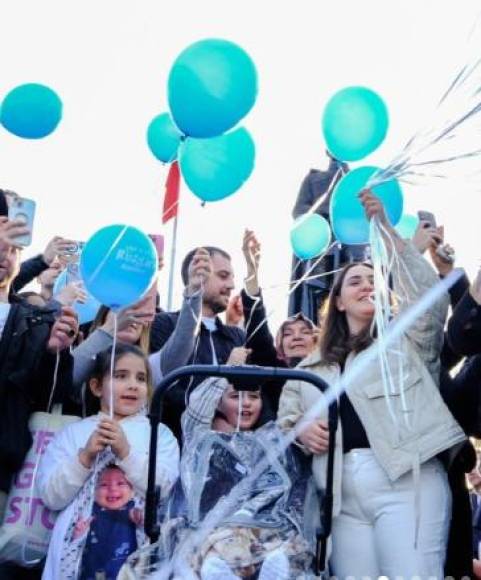 Rüzgar Bebek Dubai'ye Uçtu