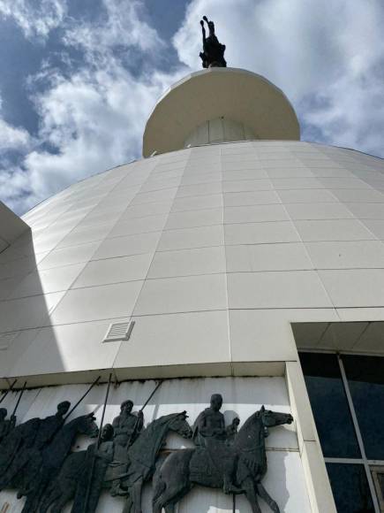 Millet Bahçesi İçin Acil Çağrı ‘'Milyonluk Yatırım Çürüyor''