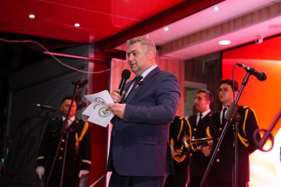 Bolu Belediyesi’nden Muhteşem Fener Alayı Yürüyüşü