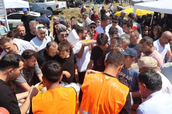 Acısu Bayramı'na Binlerce Kişi Katıldı